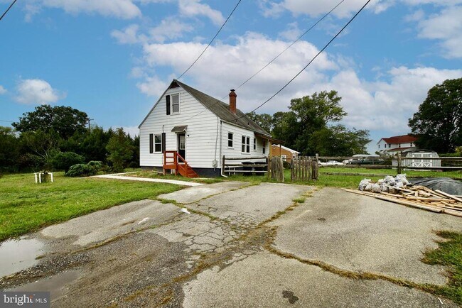 Building Photo - 8808 Oxon Hill Rd