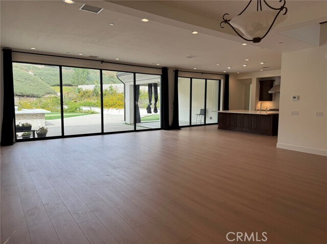 Foto del edificio - 101 Interstellar