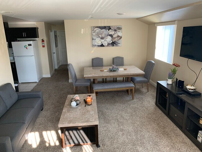Foto del edificio - 4424 S Wilton Pl