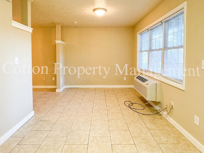 Foto del edificio - 4516 Greentree Rd