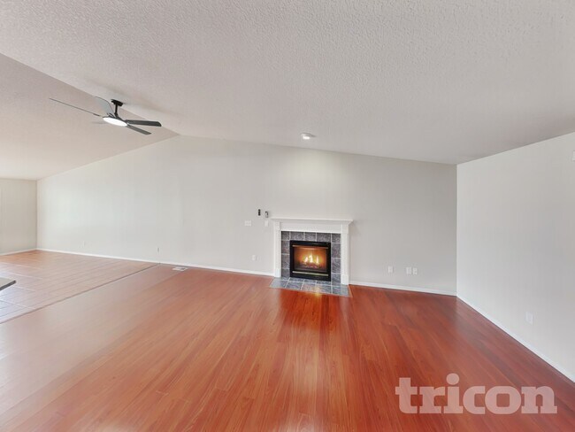 Foto del edificio - 16312 NE 12th St