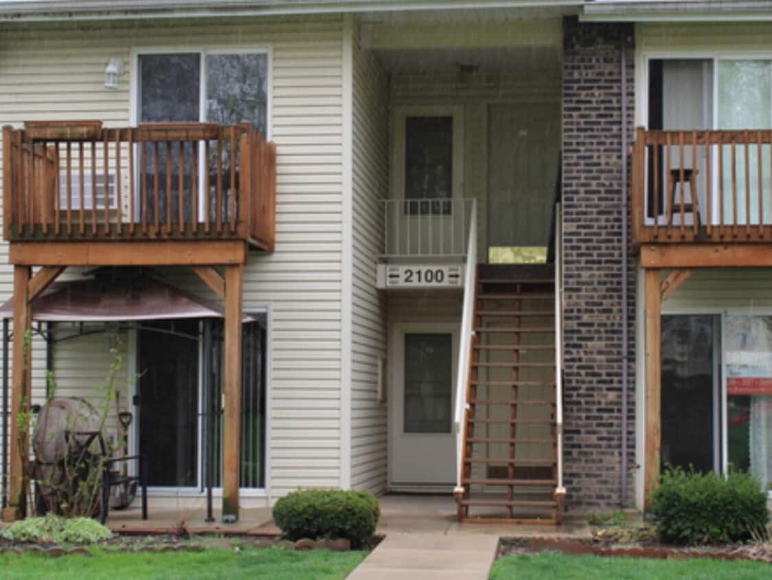 2100 Light Road Unit 201, Oswego, IL 60543 Condo for Rent in Oswego