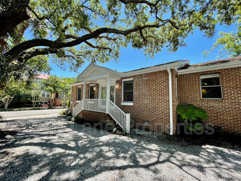 Primary Photo - 71 Gadsden St