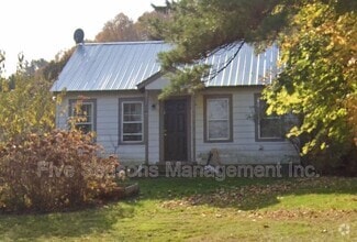 Building Photo - 374 Riverside Ave