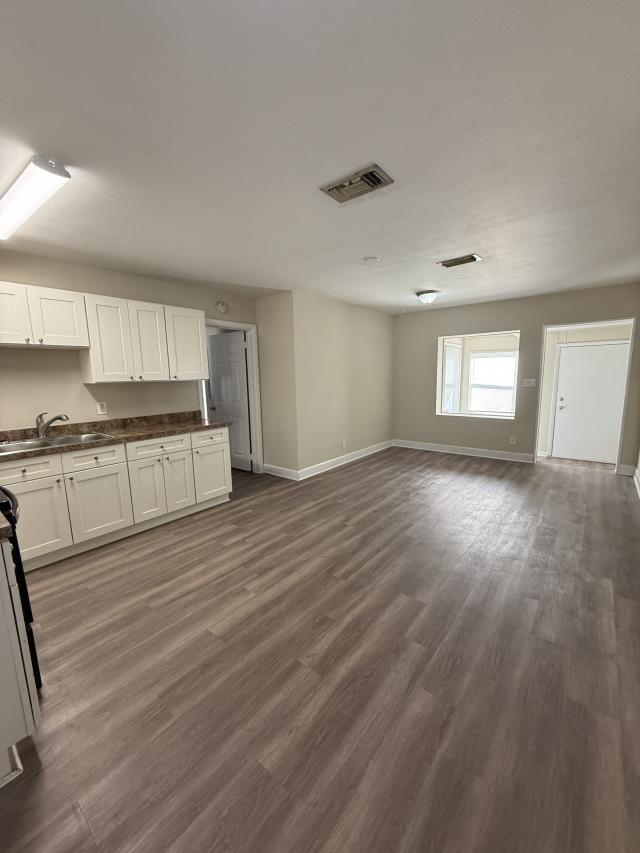 Foto del edificio - 4 bedroom in Jacksonville FL 32246