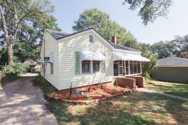 Foto del edificio - COMING SOON – Room to Live, Space to Grow | 3BR Home + $500 OFF First Month
