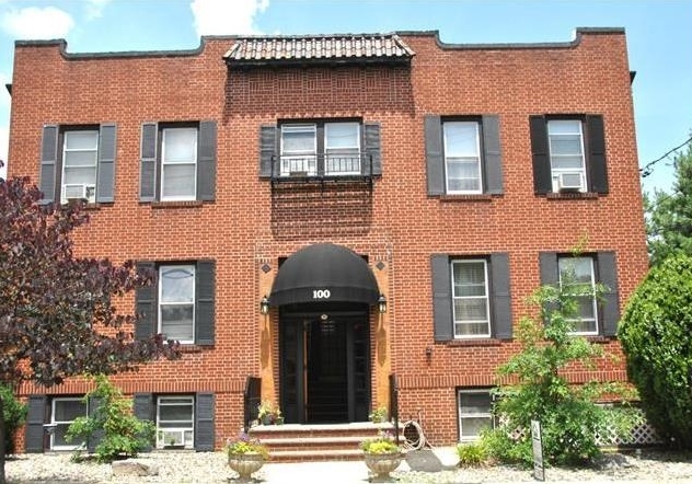 Foto principal - 100 Mill St