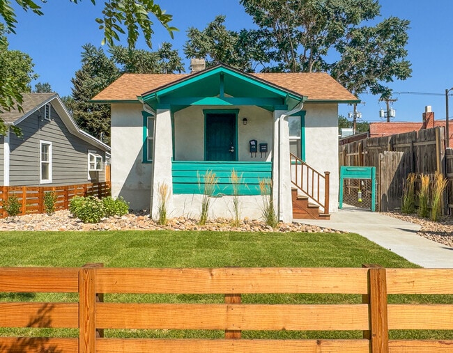 Photo - 2070 S Gilpin St House
