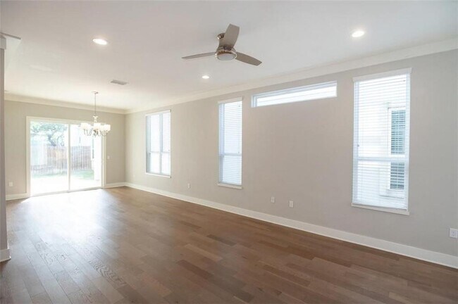 Building Photo - 8518 Fathom Cir