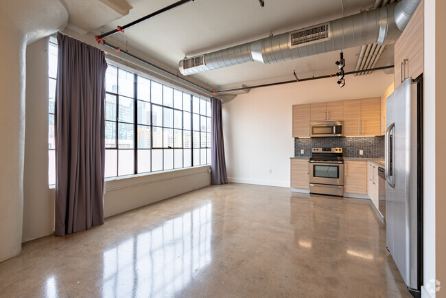 1HAB,1BA - 642 ft² - Maxfield Lofts