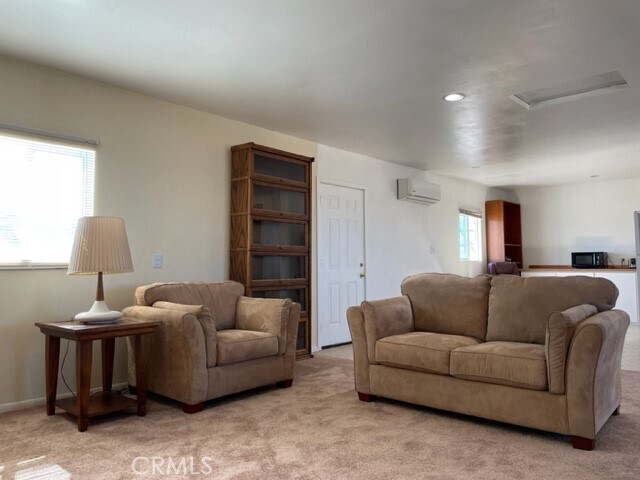 Foto del edificio - 39330 Gray Squirrel Rd