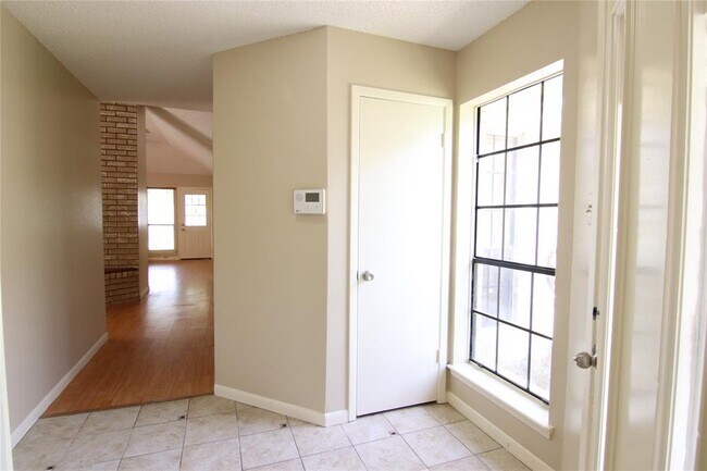 Foto del edificio - 3118 Settlers Way Blvd