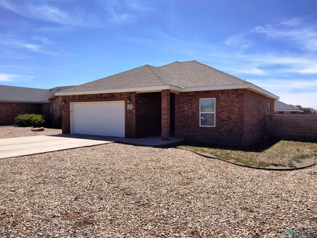 Building Photo - 313 Almond Tree Ln