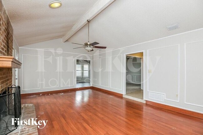 Foto del edificio - 3915 Wrentham Dr