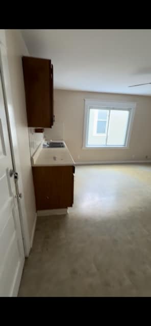 Building Photo - 449 Willett St