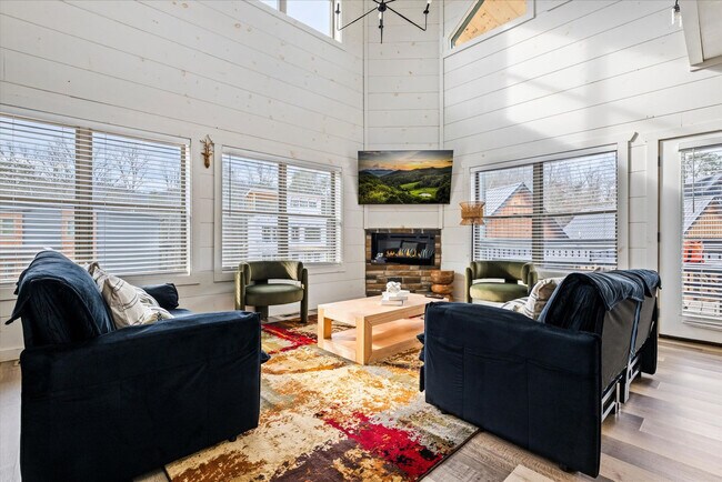 Foto del edificio - 532 Warbonnet Wy