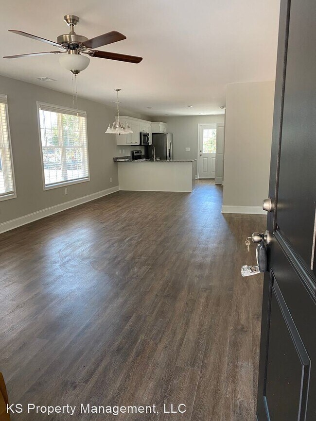 Foto del edificio - 3 br, 2 bath House - 1528 Tinkertown Ave