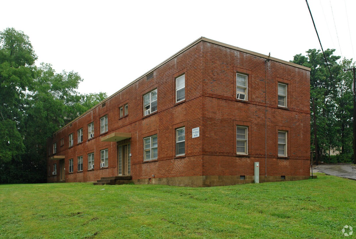 Primary Photo - 3100 Long Blvd