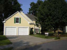 Photo - 2805 Parliament Circle