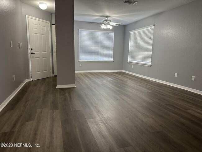 Foto del edificio - 1717 County Rd 220