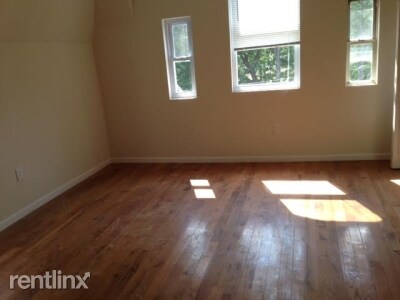 Building Photo - 407 S 51st St