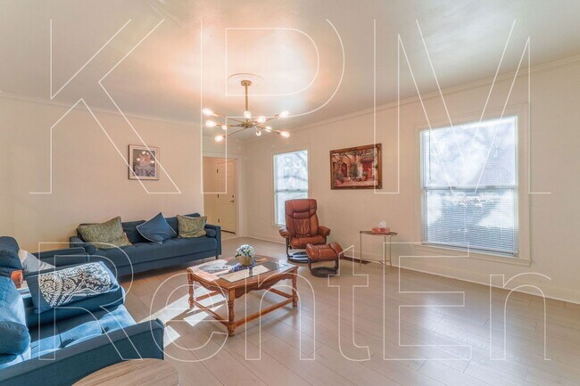 Foto del edificio - 3310 N Kensington Way
