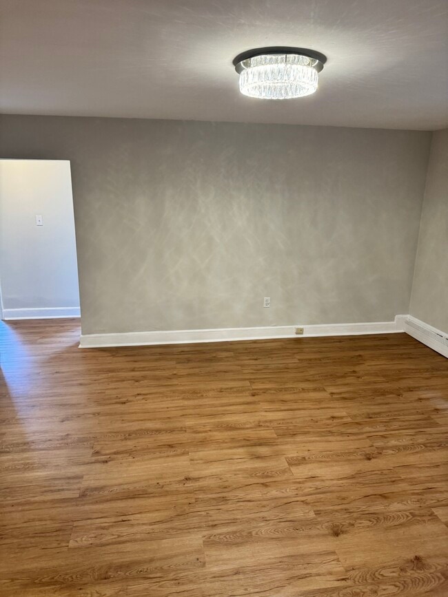 Foto del edificio - 63 Selkirk Rd