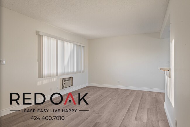 Foto del edificio - 10920 Ramona Blvd