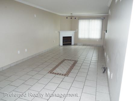 Building Photo - 4091 Green Park Dr