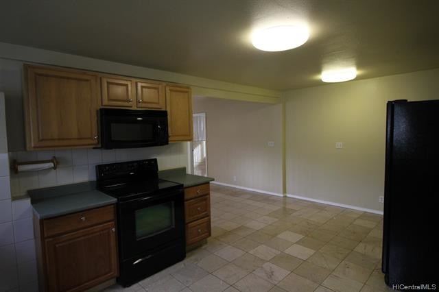 Building Photo - 2714 E Manoa Rd
