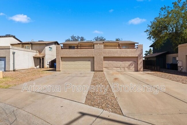 Building Photo - 238 E Vine Cir