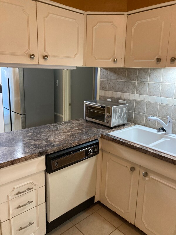 Foto del edificio - 3730 Fairfield Ave