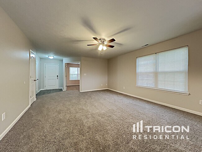 Foto del edificio - 559 Reed Ct