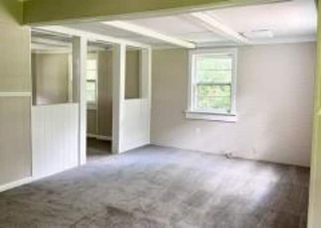 Building Photo - 1441 Bose Ave