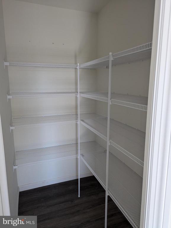 Foto del edificio - 230 Old Stone Way