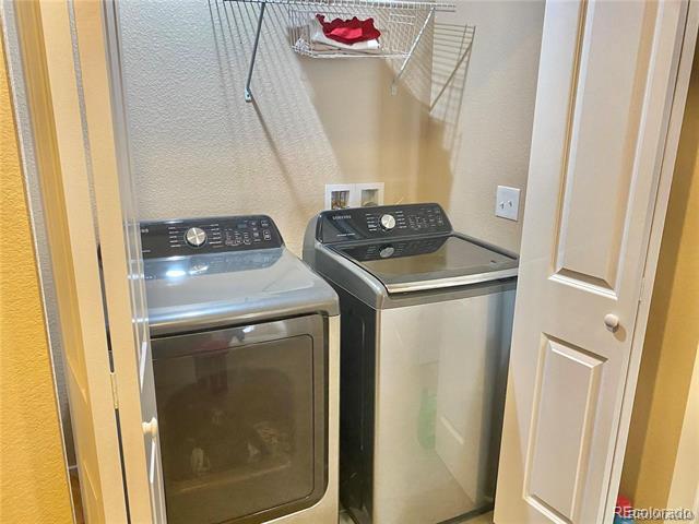 Foto del edificio - 283 S 4th Ct