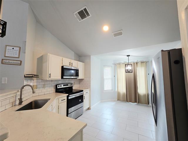 Foto del edificio - 6016 Glenwood Dr