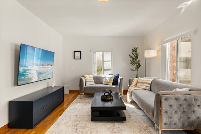 Foto del edificio - 1169 Amherst Ave