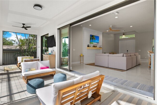 Foto del edificio - 5240 Tower Dr