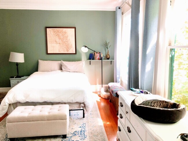 Foto del edificio - 4275 Whitman Ave N