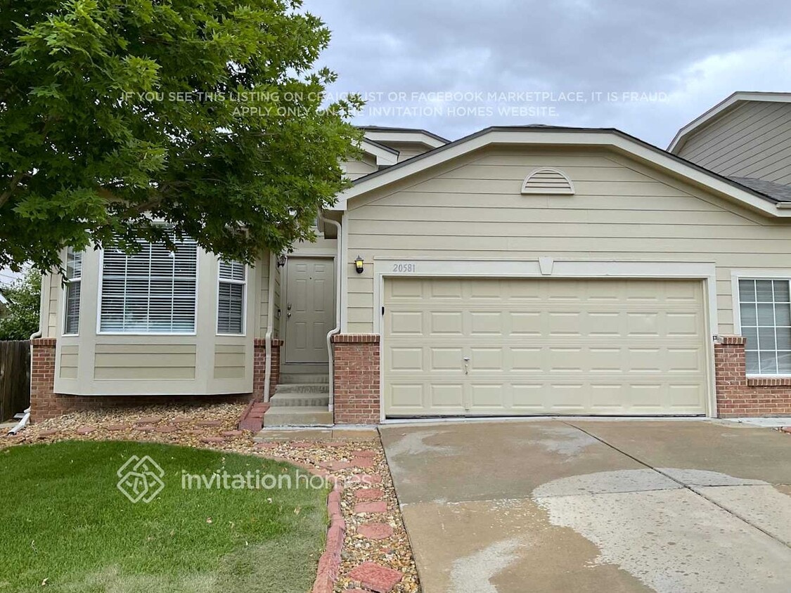 Foto principal - 20581 E Bellewood Pl