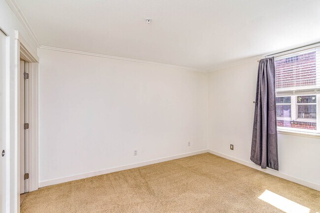Foto del edificio - 626 4th Ave W