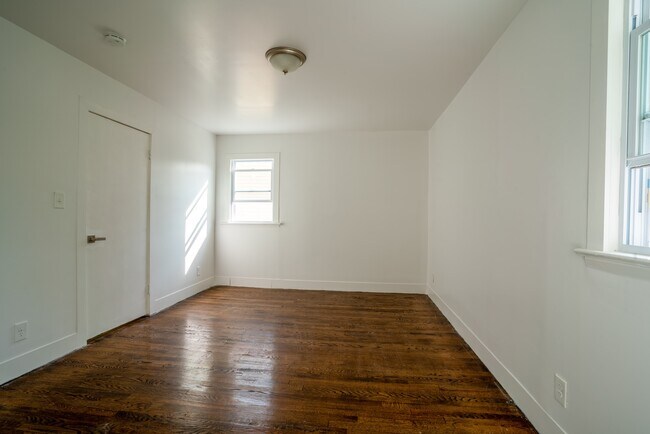 Dormitorio 1 - 83 Sheridan St