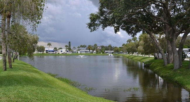 Building Photo - Lake Village