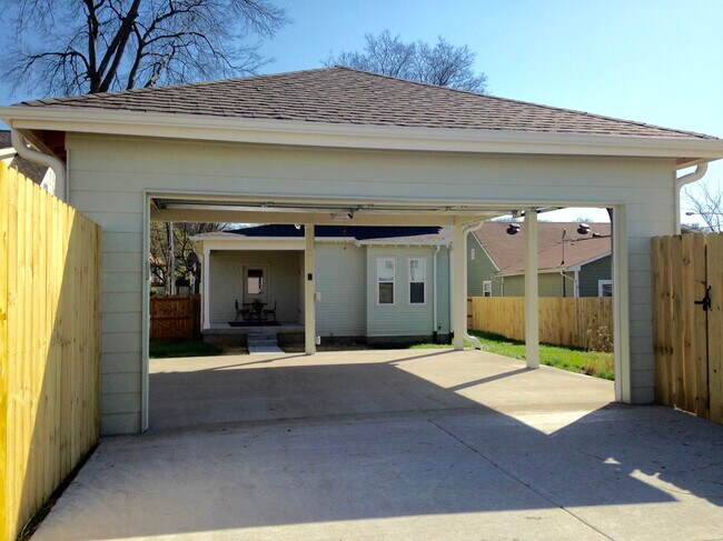 estacionamiento para esta habitación - 3520 Park Ave