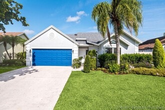 Building Photo - 1599 Bayridge Pl
