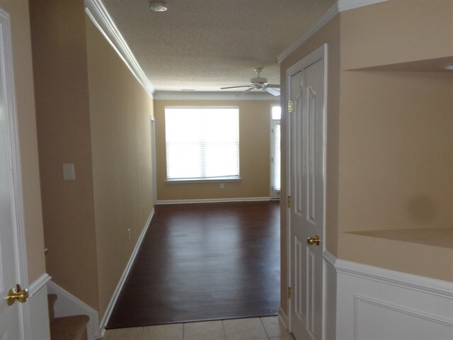 Building Photo - 4614 Sahalee Ln