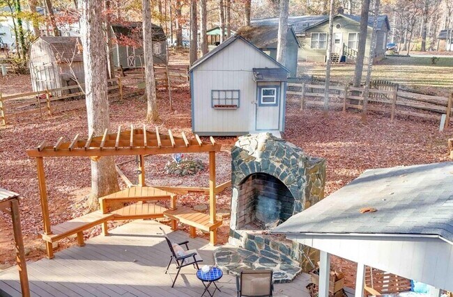 Building Photo - 3148 Winding Trail