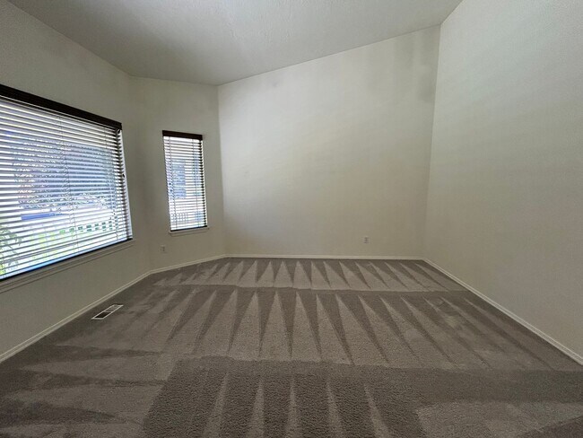 Foto del edificio - Charming Single-Level Home in Eagle with 3 Bedrooms and 2 Bathrooms! | $600 OFF FIRST MONTH'S RENT!!