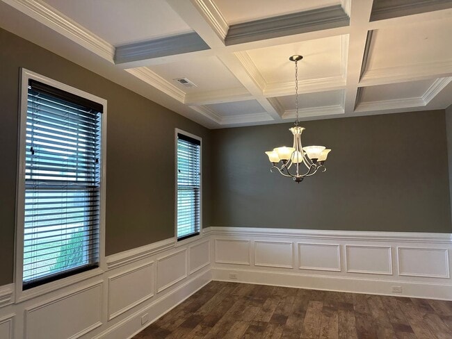 Building Photo - Spectacular 4 Bedroom, 2.5 Bath Home in Grays Creek!